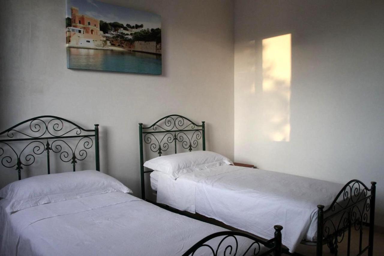 Bed and Breakfast Le Due Capanne à Castiglione d'Otranto Extérieur photo