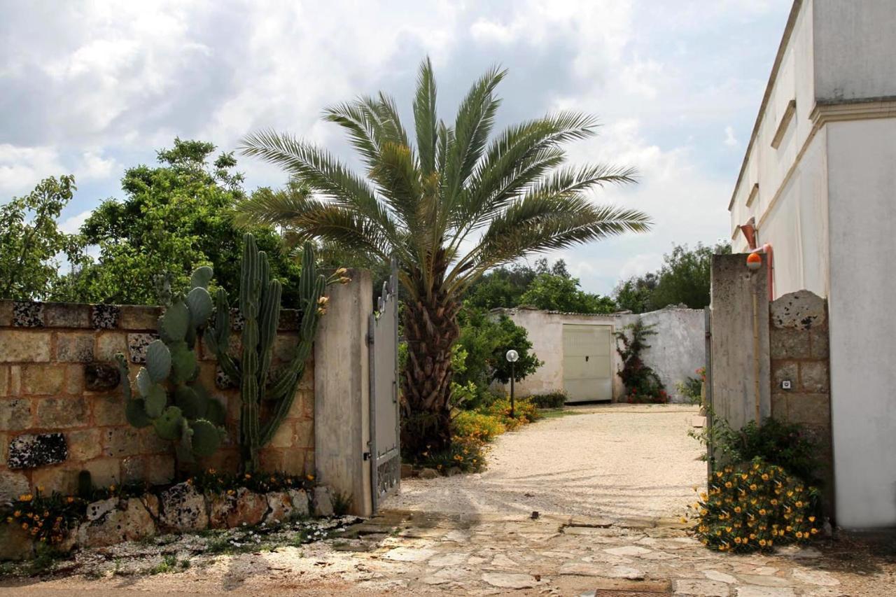 Bed and Breakfast Le Due Capanne à Castiglione d'Otranto Extérieur photo