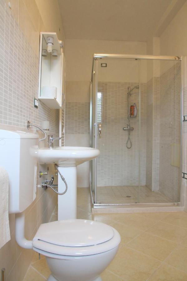 Bed and Breakfast Le Due Capanne à Castiglione d'Otranto Extérieur photo